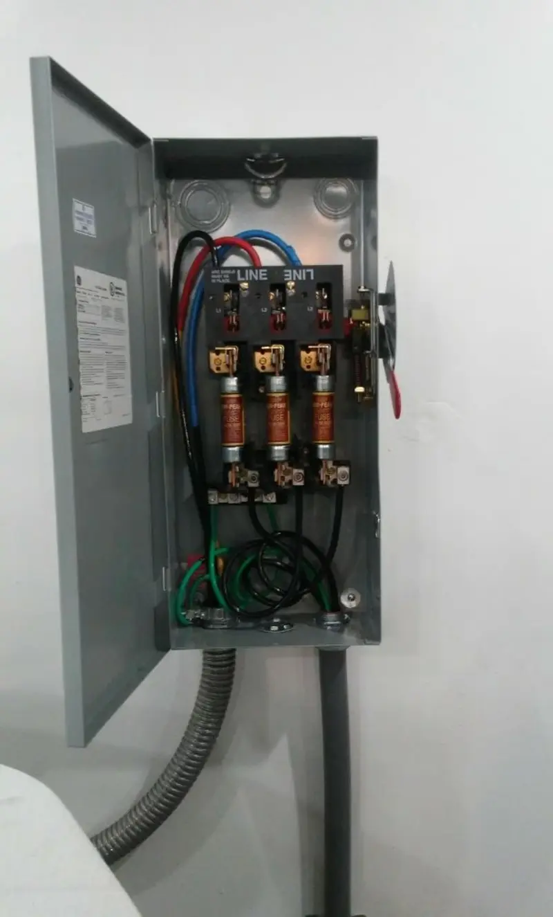 Three-phase disconnect switch installed for Smoke Detector Installation in Mattawan